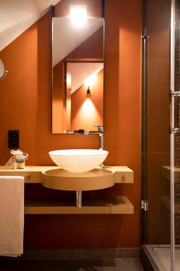 B-Lodge Boutique Hotel Louvain-la-Neuve Εξωτερικό φωτογραφία